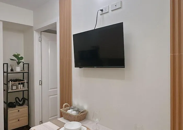 Aparthotel Casa Azure Staycation