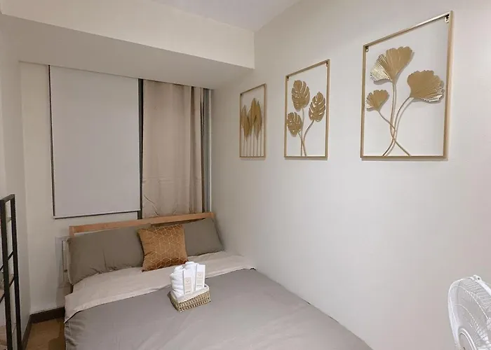 Aparthotel Casa Azure Staycation Manila
